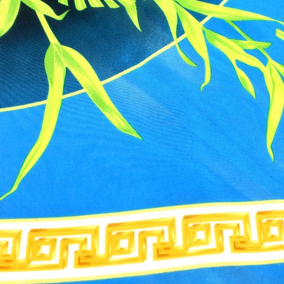 BETTY BARCLAY Blue Green Greek Key 100% Silk Tropical Square Scarf Sarong - Picture 9 of 12